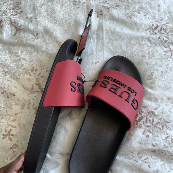 Guess Men shoes. New #13 comes with tag and proof of payment.Nice for gifts. - Picture 3 of 10